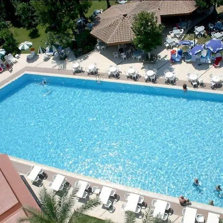 Hotel Peace